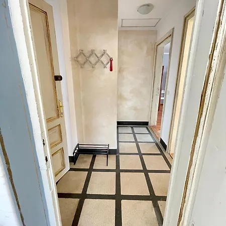 'sea South' Apartment, Super Central, Vintage Style, 1bdr Lejlighed