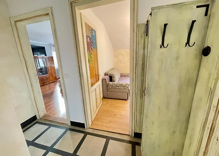 'Sea South' Apartment, Super Central, Vintage Style, 1Bdr Burgas City