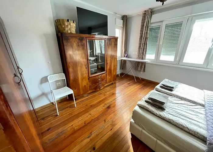 Apartment 'Sea South' Apartment, Super Central, Vintage Style, 1Bdr